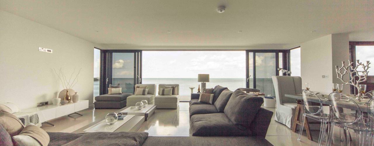 The Beach House, Carbis Bay, Cornwall: Completed residential project, Laurence Associates Laurence Associates ห้องนั่งเล่น