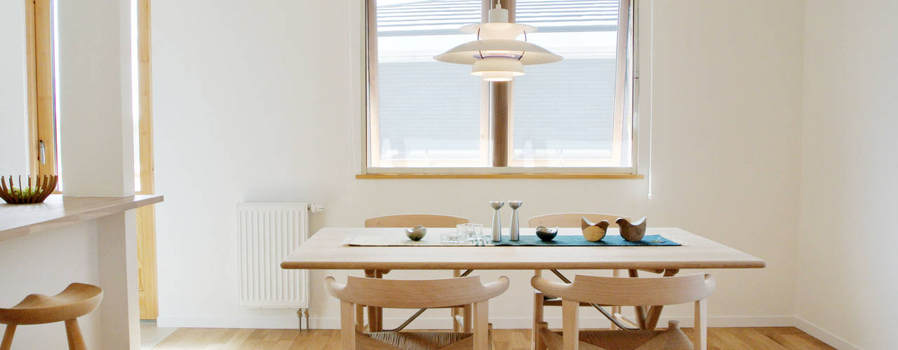 美しいデンマーク家具とライティング 株式会社 ヨゴホームズ 北欧デザインの リビング