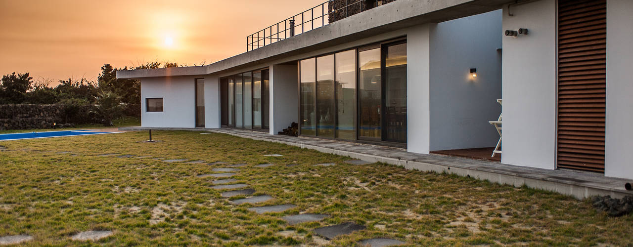 제주도 하도리 주택, ZeroLimitsArchitects ZeroLimitsArchitects Rumah Modern