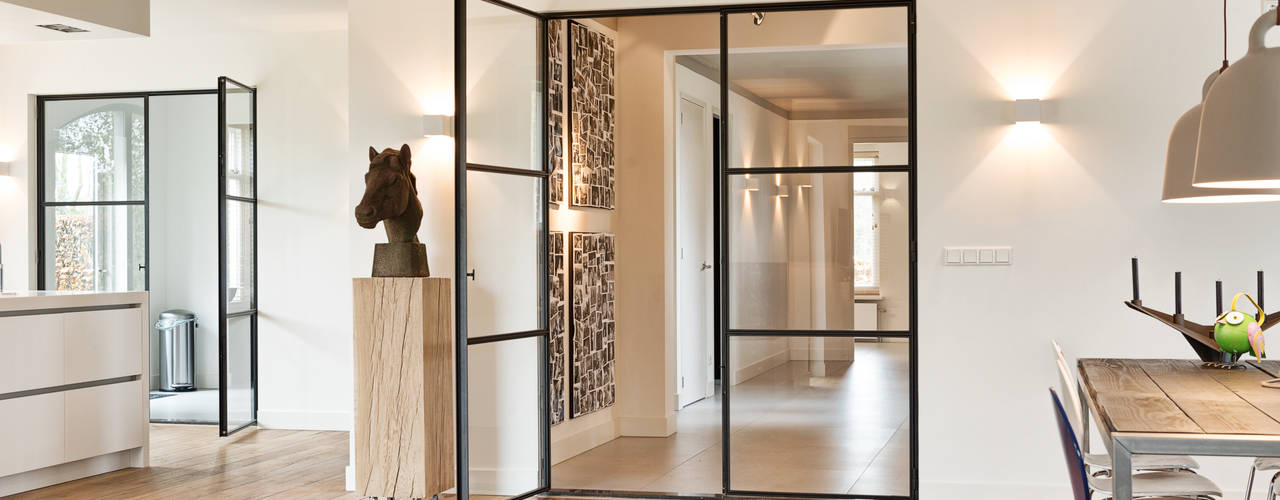 Sfeervol wonen, Jolanda Knook interieurvormgeving Jolanda Knook interieurvormgeving 现代客厅設計點子、靈感 & 圖片