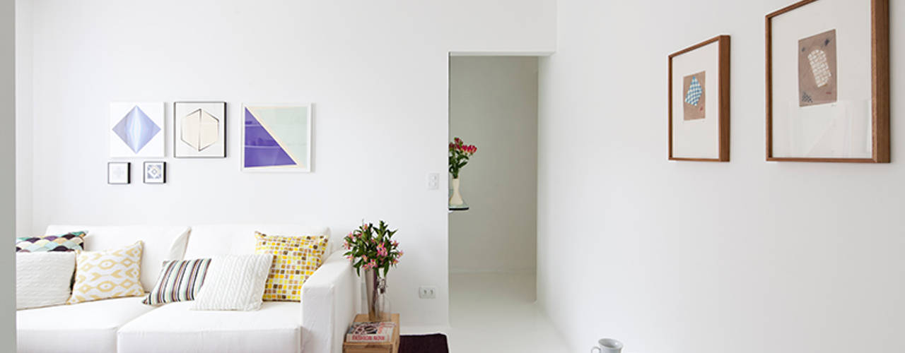 Apartamento da Maria Rita, INÁ Arquitetura INÁ Arquitetura Minimalistische Wohnzimmer