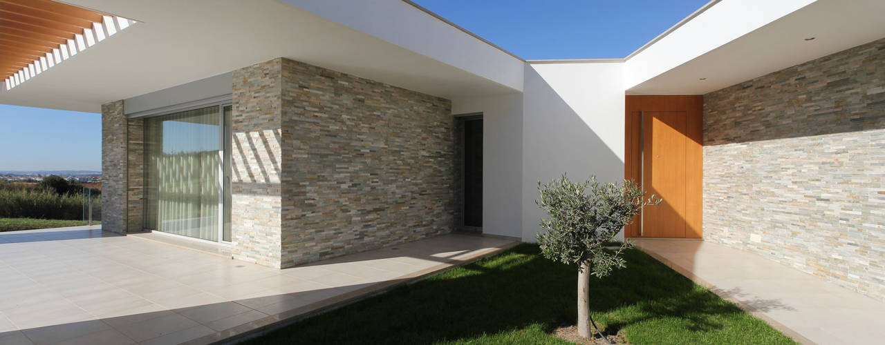 Moradia em Caldas da Rainha - Colina Verde, SOUSA LOPES, arquitectos SOUSA LOPES, arquitectos Modern houses