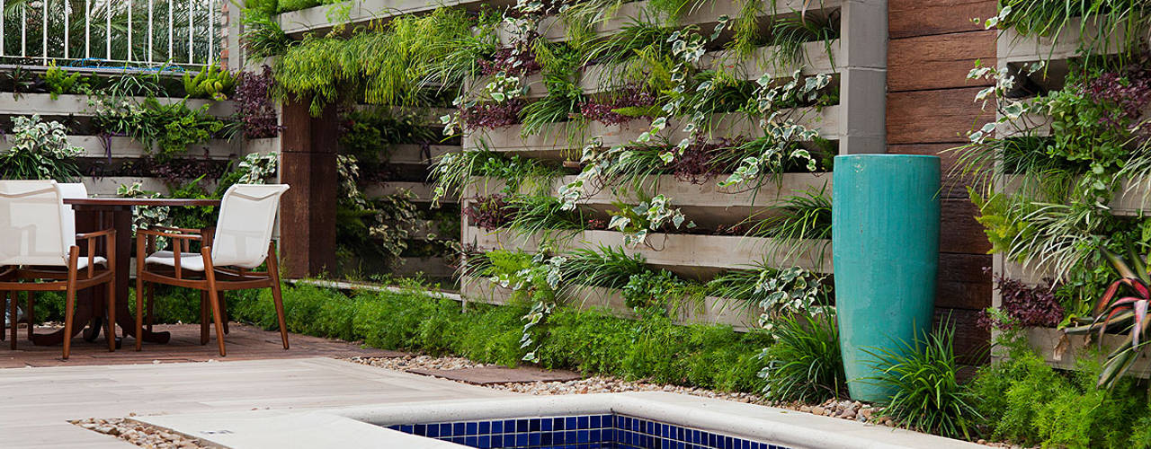 Casa B+E, ANDRÉ PACHECO ARQUITETURA ANDRÉ PACHECO ARQUITETURA Eklektyczny basen