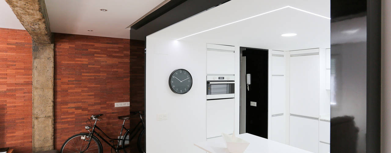 Reforma estilo industrial de un apartamento de 65m2, auno50 interiorismo auno50 interiorismo 現代廚房設計點子、靈感&圖片