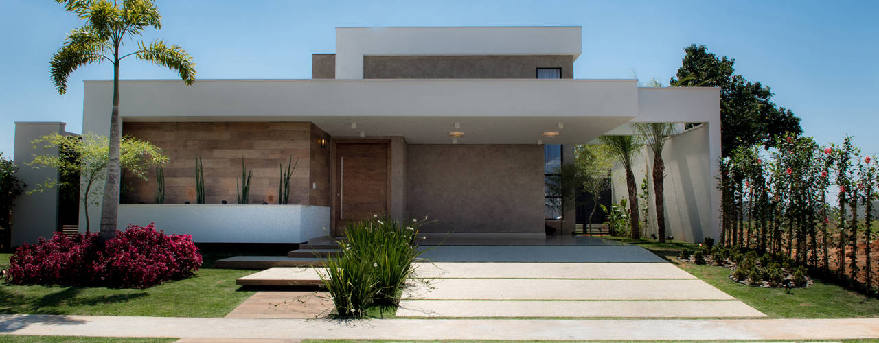 Casa Térrea - contemporânea, Camila Castilho - Arquitetura e Interiores Camila Castilho - Arquitetura e Interiores Casas estilo moderno: ideas, arquitectura e imágenes Madera Acabado en madera