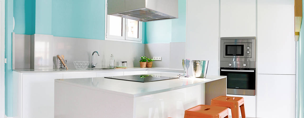 Atico Moderno con Terraza [Decoración en tonos neutros], StudioBMK StudioBMK Modern kitchen