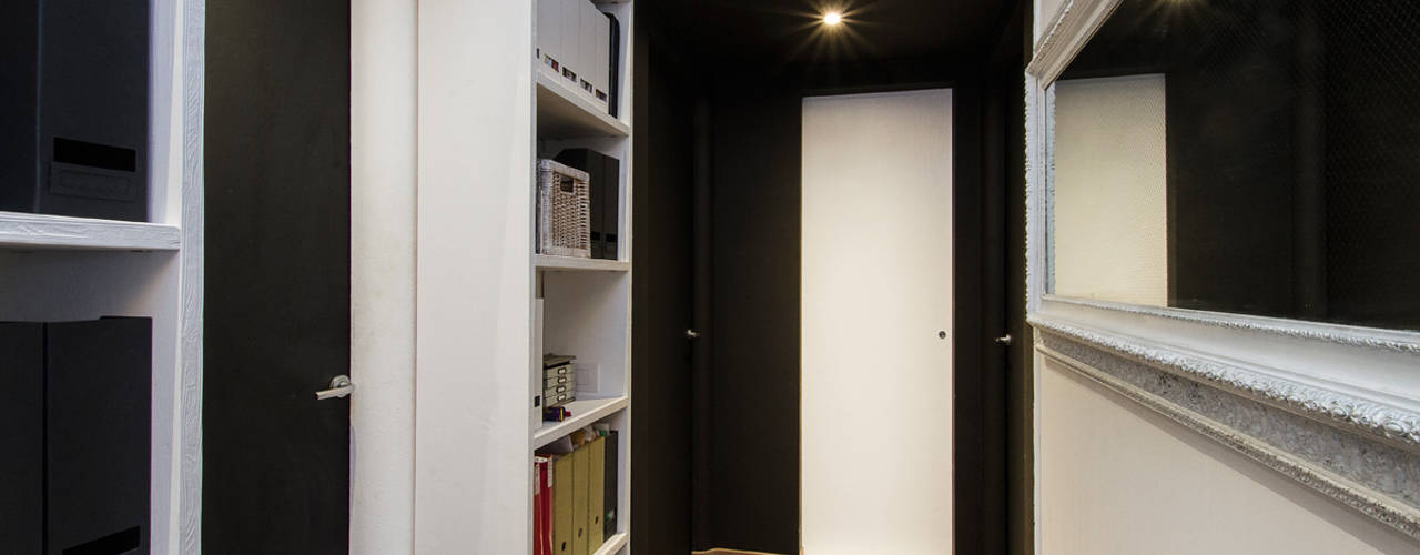 Appartamento modern country, Fabio Carria Fabio Carria Modern Corridor, Hallway and Staircase