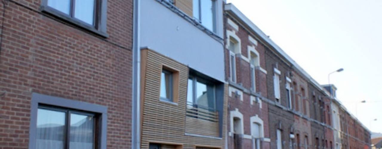 Rénovation d'une habitation à Namur, Bureau d'Architectes Desmedt Purnelle Bureau d'Architectes Desmedt Purnelle Casas de estilo moderno Madera Acabado en madera