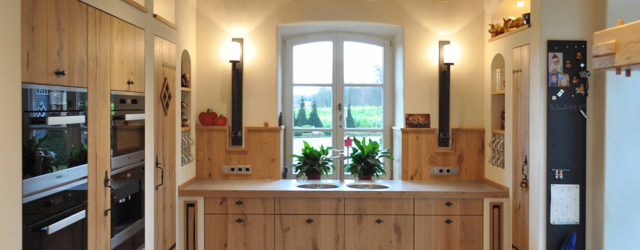 Landhausküche nach Maß, Klocke Möbelwerkstätte GmbH Klocke Möbelwerkstätte GmbH Cocinas de estilo rural Madera Acabado en madera