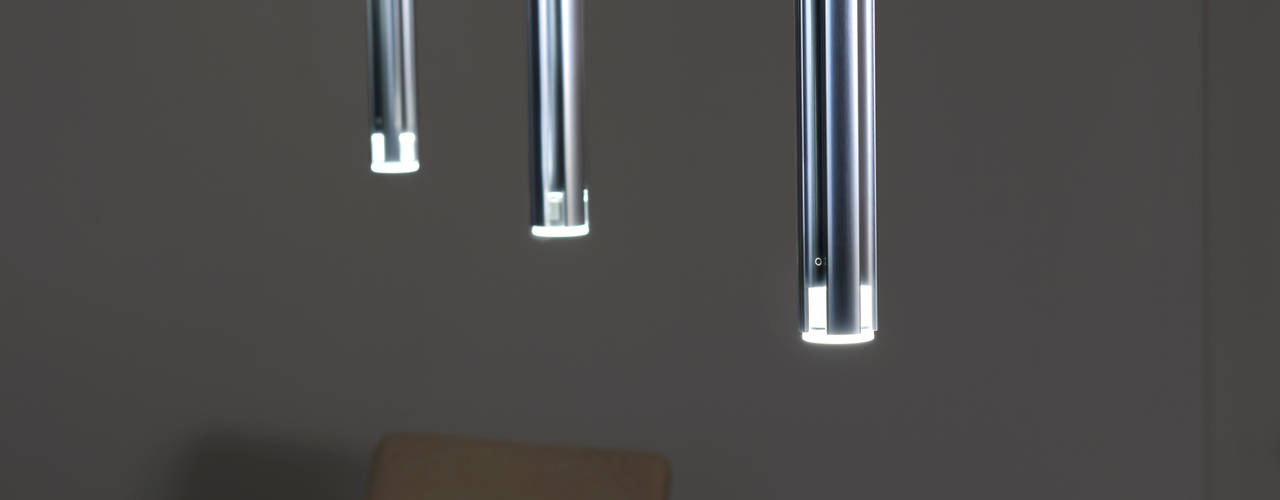 LED Pendelleuchte Mantis, Liin Light Innovations Böhringer und Daubner GbR Liin Light Innovations Böhringer und Daubner GbR Moderne Esszimmer Aluminium/Zink Metallic/Silber
