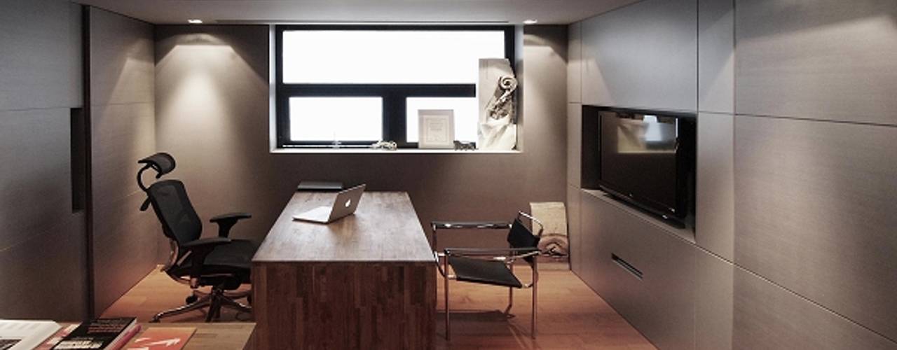 [OFFICE] WA-Archi, KD Panels KD Panels Рабочий кабинет в стиле модерн Дерево Эффект древесины
