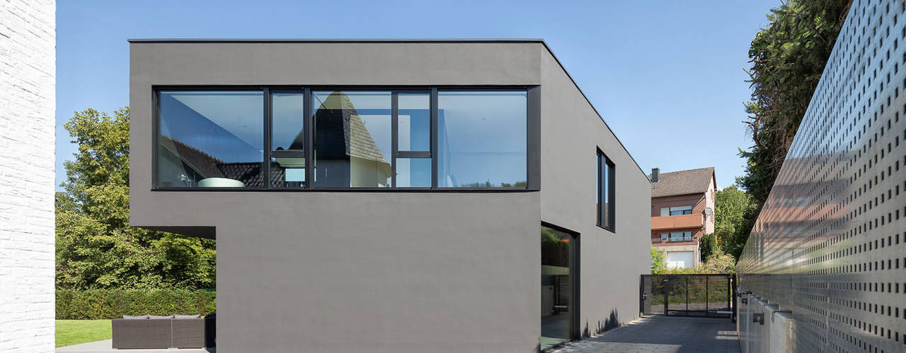 Haus H, ZHAC / Zweering Helmus Architektur+Consulting ZHAC / Zweering Helmus Architektur+Consulting منازل