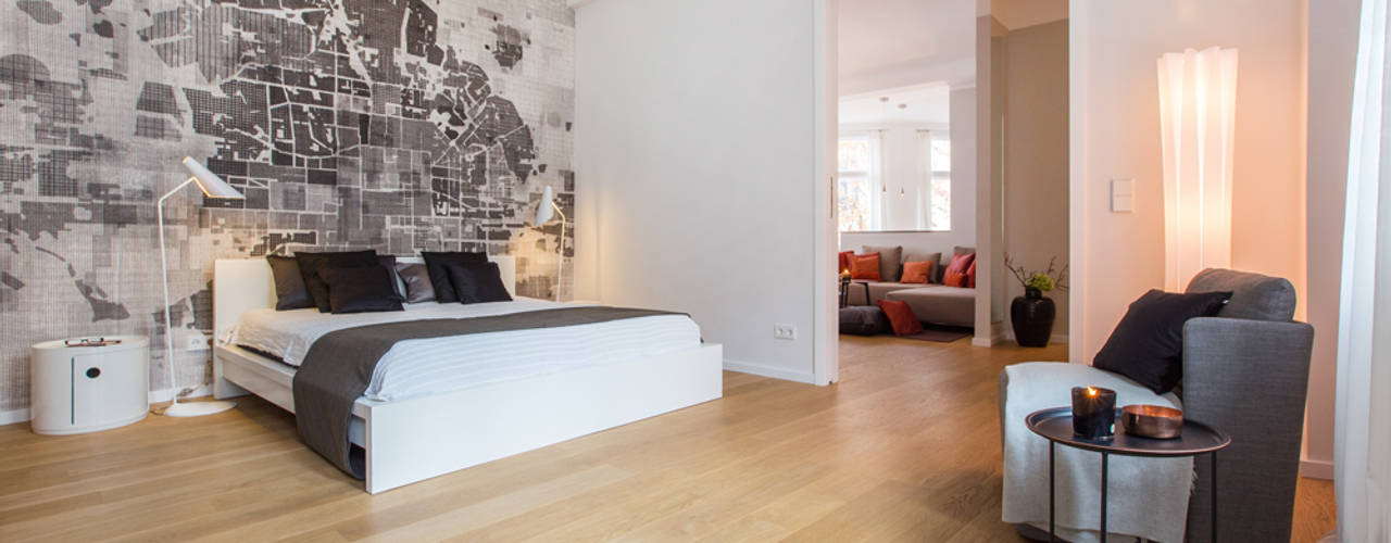 Loft in Berlin Mitte, CONSCIOUS DESIGN - Interiors by Nicoletta Zarattini CONSCIOUS DESIGN - Interiors by Nicoletta Zarattini Quartos modernos Madeira Acabamento em madeira