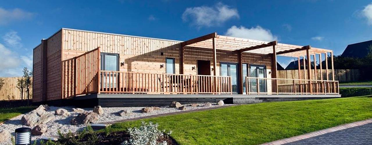 Gwel an Mor Lodges - Cornwall (Turnkey Builds), Building With Frames Building With Frames Maisons modernes Bois Effet bois