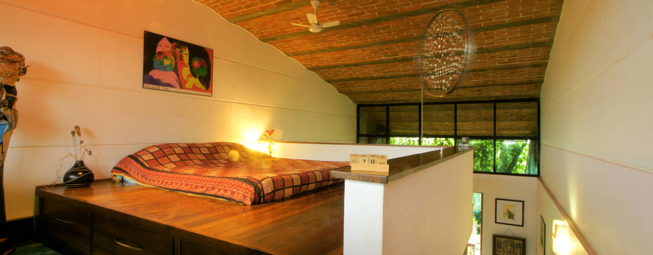 Duplex Apartment, Creativity, Auroville, C&M Architects C&M Architects Chambre originale