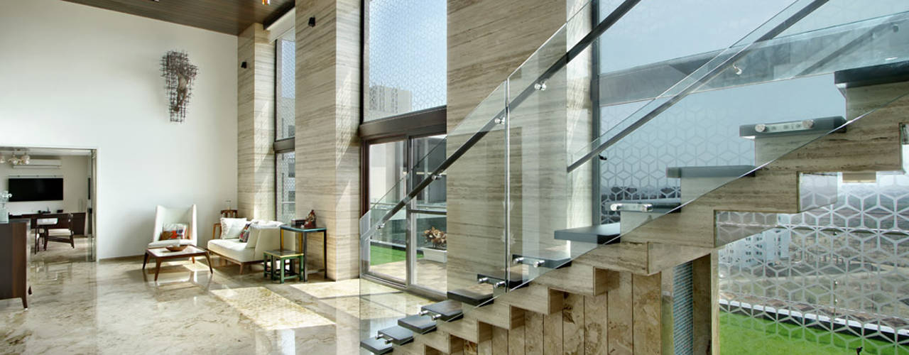 Nikhil patel residence, Dipen Gada & Associates Dipen Gada & Associates Modern corridor, hallway & stairs
