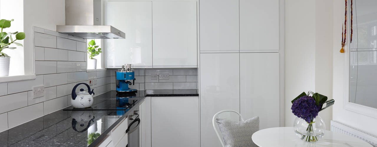 Virginia Water Apartment - Surrey, Bhavin Taylor Design Bhavin Taylor Design Modern Kitchen White