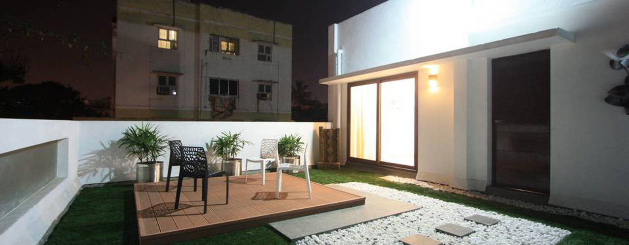 The Linear Expanse House, Ansari Architects Ansari Architects Балкон и терраса в стиле модерн