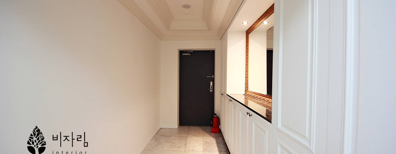 [休] 가족을 위한 자연같은 집, 비자림인테리어 비자림인테리어 Modern Corridor, Hallway and Staircase Marble