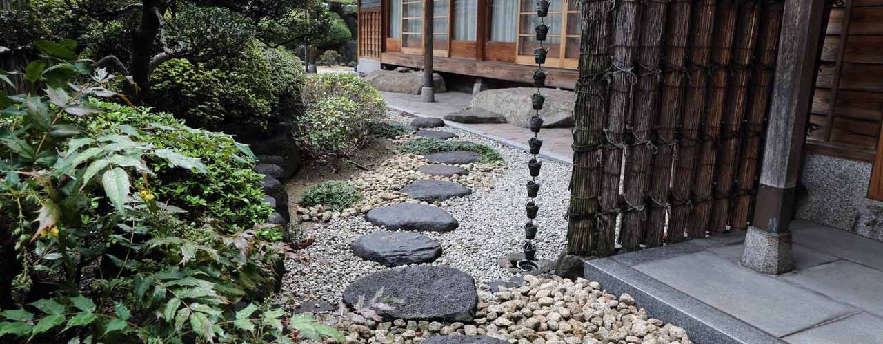 大阪府松原市の邸宅, 杉田造園 株式会社 杉田造園 株式会社 Jardines de estilo asiático Piedra