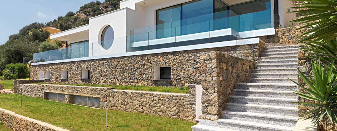 Villa vista mare a Bergeggi (SV), Barra&Barra Srl Barra&Barra Srl Minimalist Evler