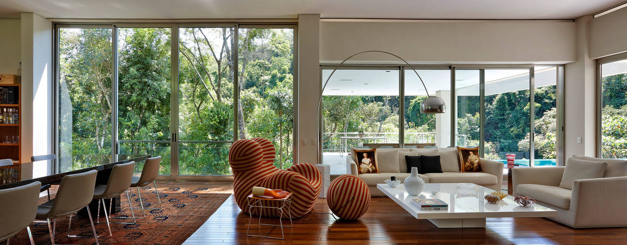 Casa Bosque da Ribeira, Lanza Arquitetos Lanza Arquitetos Dining room