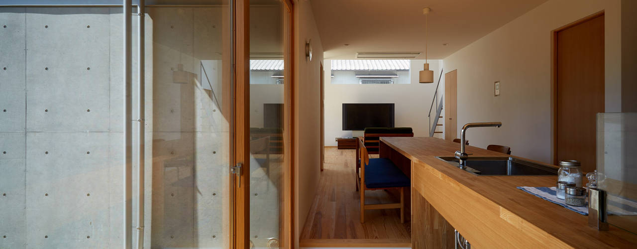 山里のいえ, toki Architect design office toki Architect design office 現代廚房設計點子、靈感&圖片 木頭 Wood effect