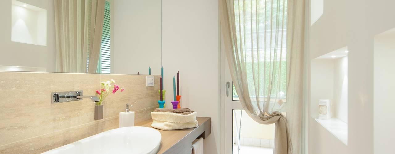 CASA L+L, Studio Associato Casiraghi Studio Associato Casiraghi Minimalist bathroom Marble