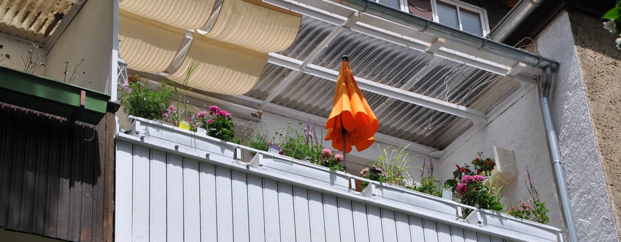  Cara  Sederhana  Mendekorasi  Balkon Rumah 