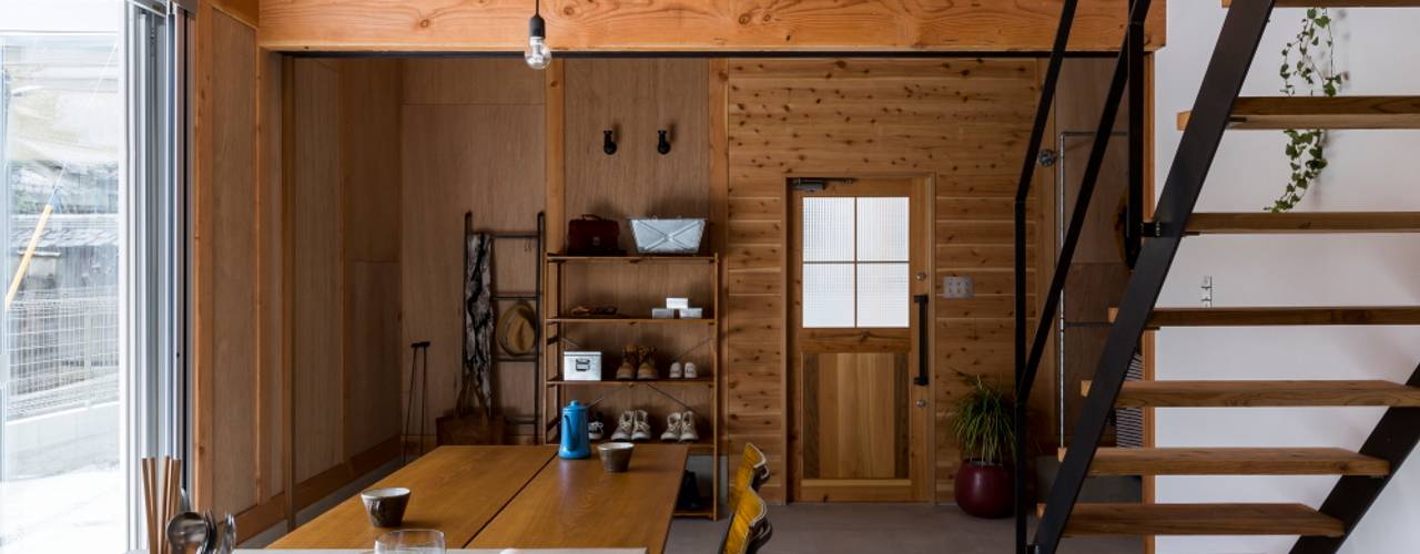 ishibe house, ALTS DESIGN OFFICE ALTS DESIGN OFFICE ريفي، أسلوب، الرواق، رواق، &، درج خشب Wood effect