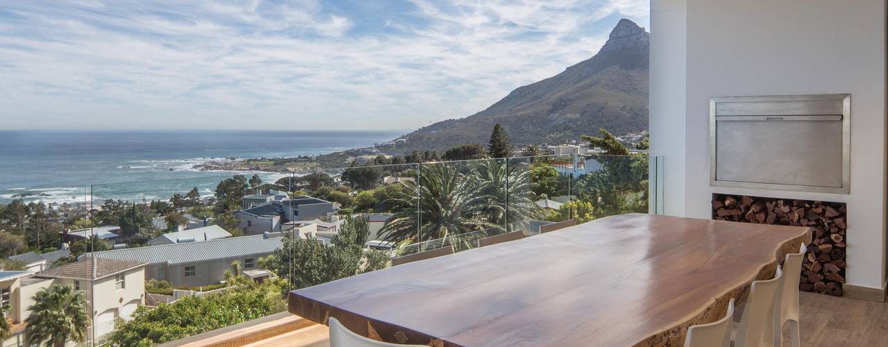 HOUSE I ATLANTIC SEABOARD, CAPE TOWN, MARVIN FARR ARCHITECTS MARVIN FARR ARCHITECTS Modern balcony, veranda & terrace