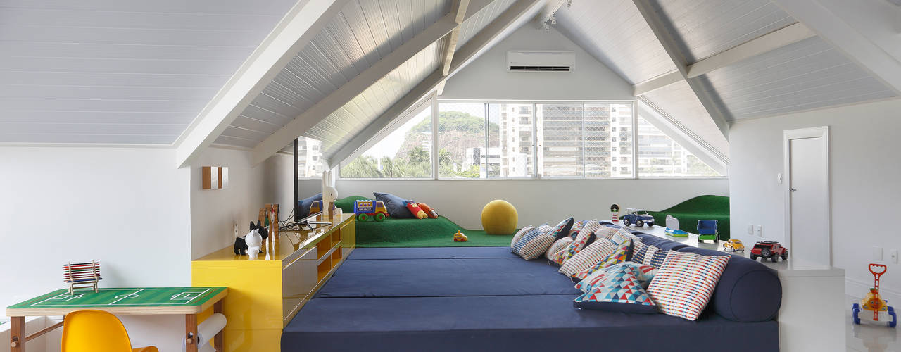 homify Modern nursery/kids room