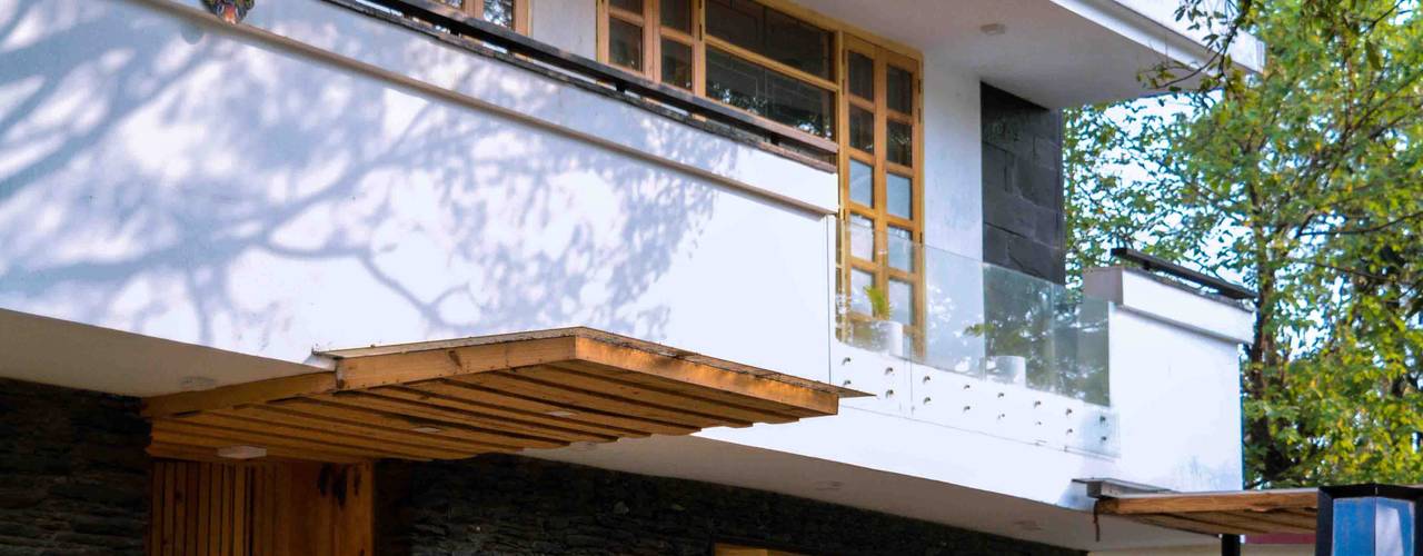 Indegenious House-Architect's house cum Residence,Dehradun, Manuj Agarwal Architects Manuj Agarwal Architects Casas de estilo rural