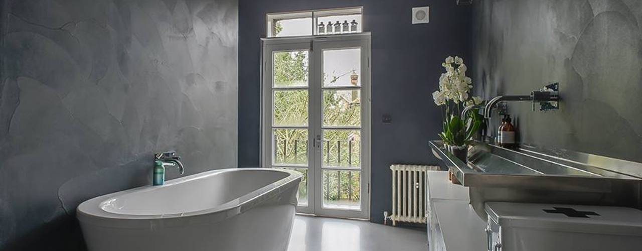 homify Salle de bain moderne