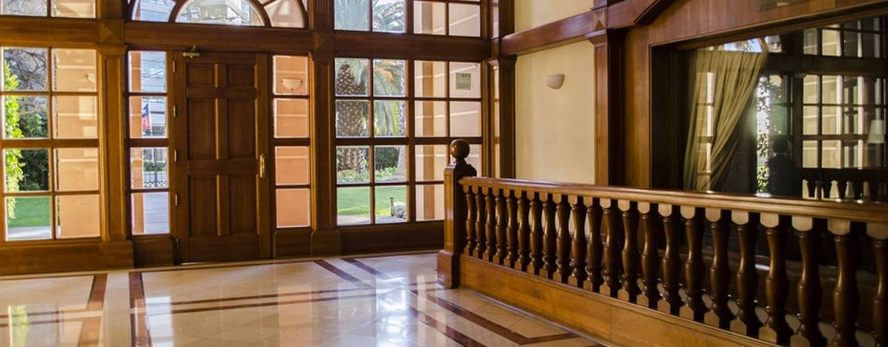 PUERTAS DE MADERA DE LENGA, Ignisterra S.A. Ignisterra S.A. Classic windows & doors Wood Wood effect