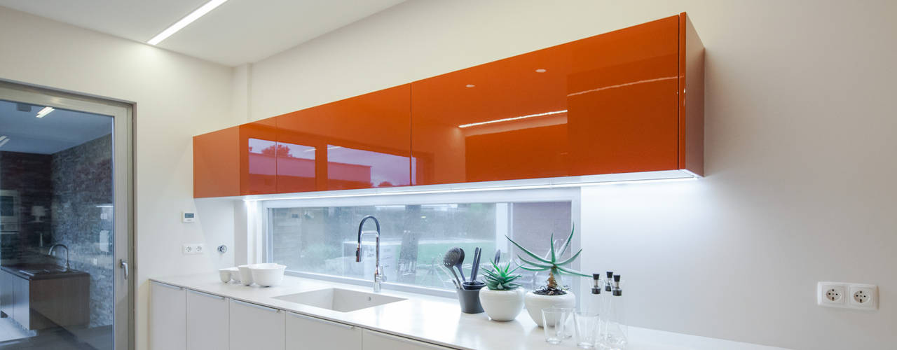 Clockwork Orange, FABRI FABRI Minimalist kitchen