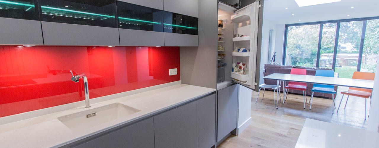 Grey and Red, Eco German Kitchens Eco German Kitchens Modern kitchen MDF