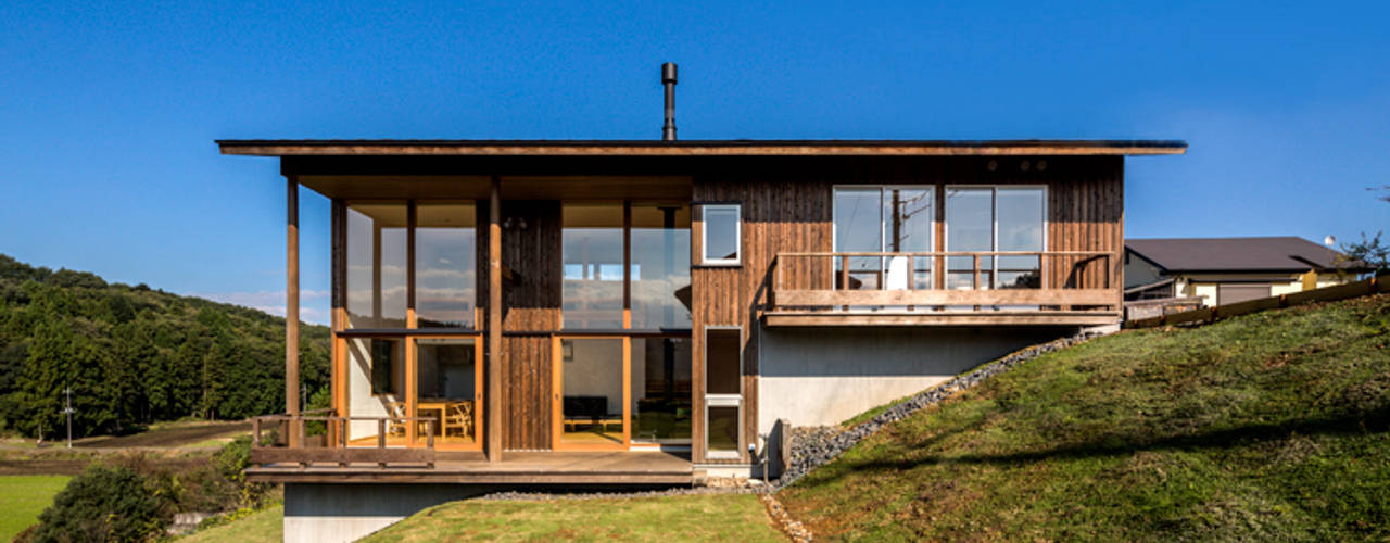 喜連川・桜ヶ丘の家, 中山大輔建築設計事務所/Nakayama Architects 中山大輔建築設計事務所/Nakayama Architects Дома в эклектичном стиле