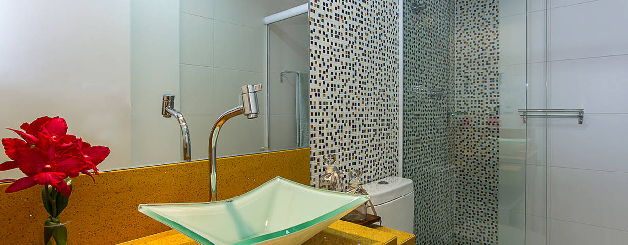 Banheiros, Barra de São Miguel AL, Cris Nunes Arquiteta Cris Nunes Arquiteta Classic style bathroom