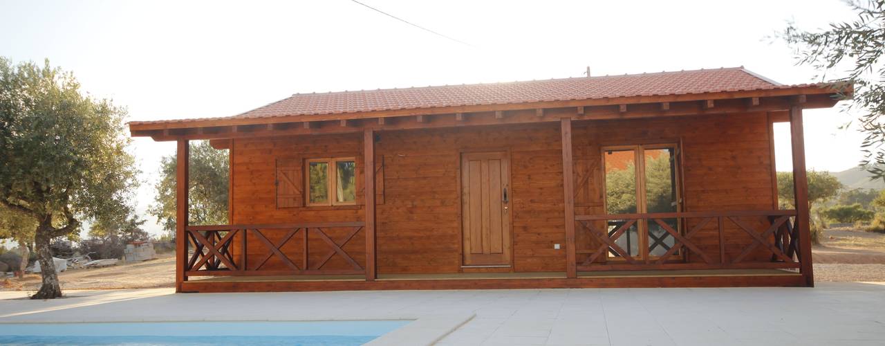 homify Casas de estilo rural Madera Acabado en madera