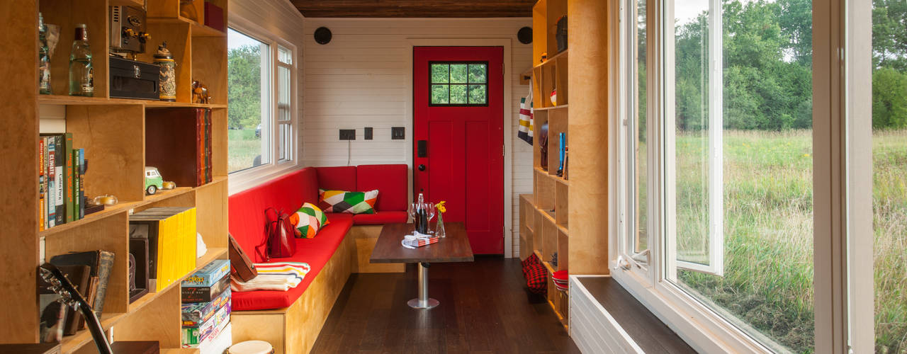 Greenmoxie Tiny House, Greenmoxie Magazine Greenmoxie Magazine Minimalist living room