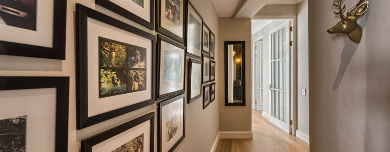 Saffraan Ave, House Couture Interior Design Studio House Couture Interior Design Studio Eclectic style corridor, hallway & stairs