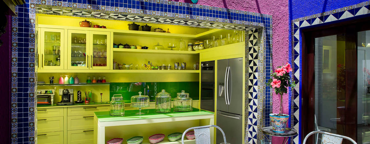 homify Kitchen Multicolored