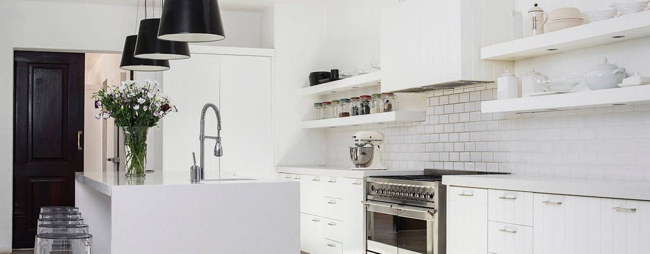 homify Cocinas de estilo clásico Cuarzo