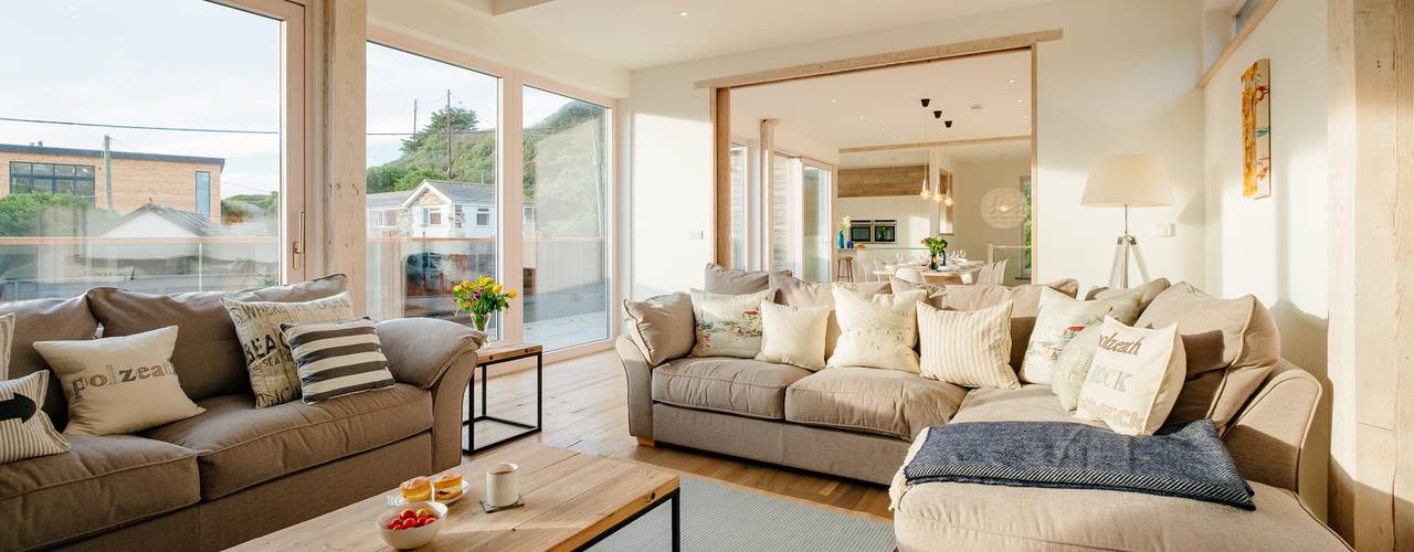 Treasure House, Polzeath | Cornwall, Perfect Stays Perfect Stays Phòng khách phong cách mộc mạc
