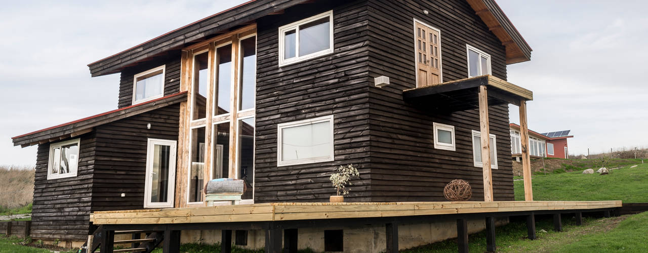 Casa Ka, Almazan Arquitectura y Construcción Almazan Arquitectura y Construcción Country style house Wood Wood effect