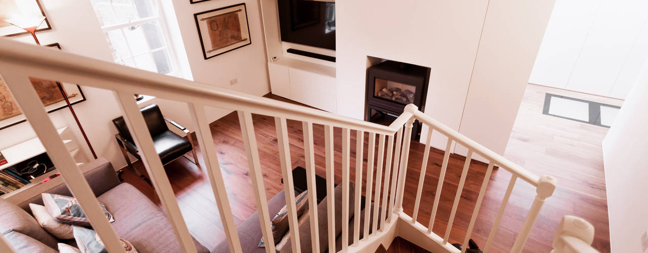 Extension & House Renovation SW18 - London, Diamond Constructions Ltd Diamond Constructions Ltd Modern Corridor, Hallway and Staircase