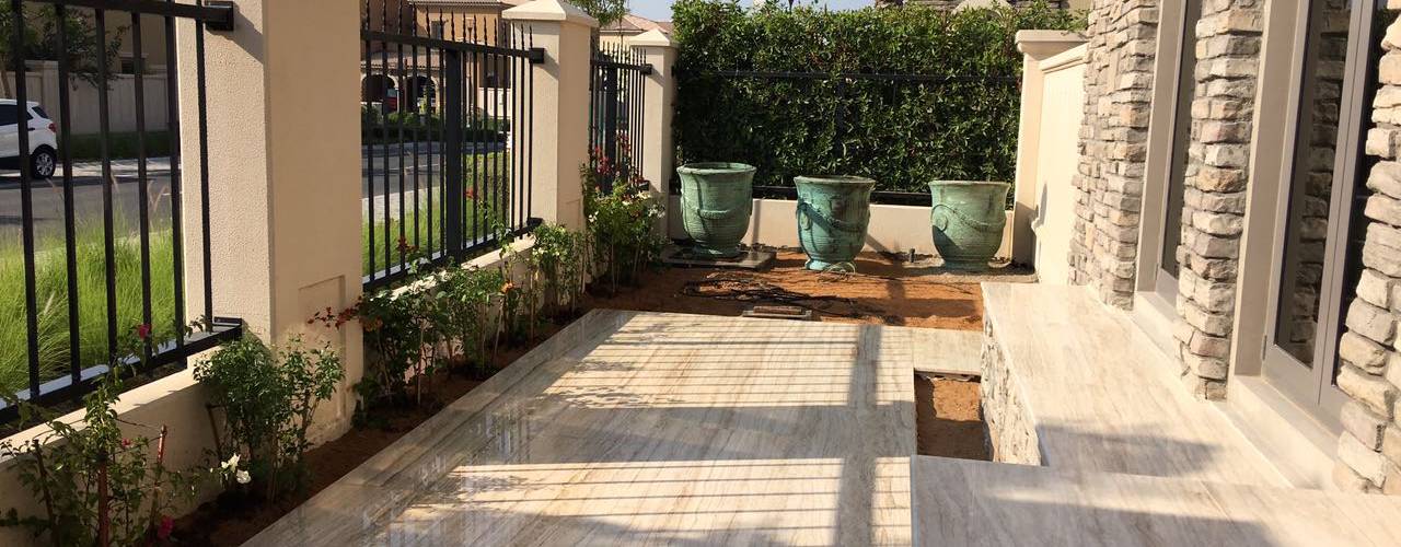 homify Mediterranean style gardens Marble