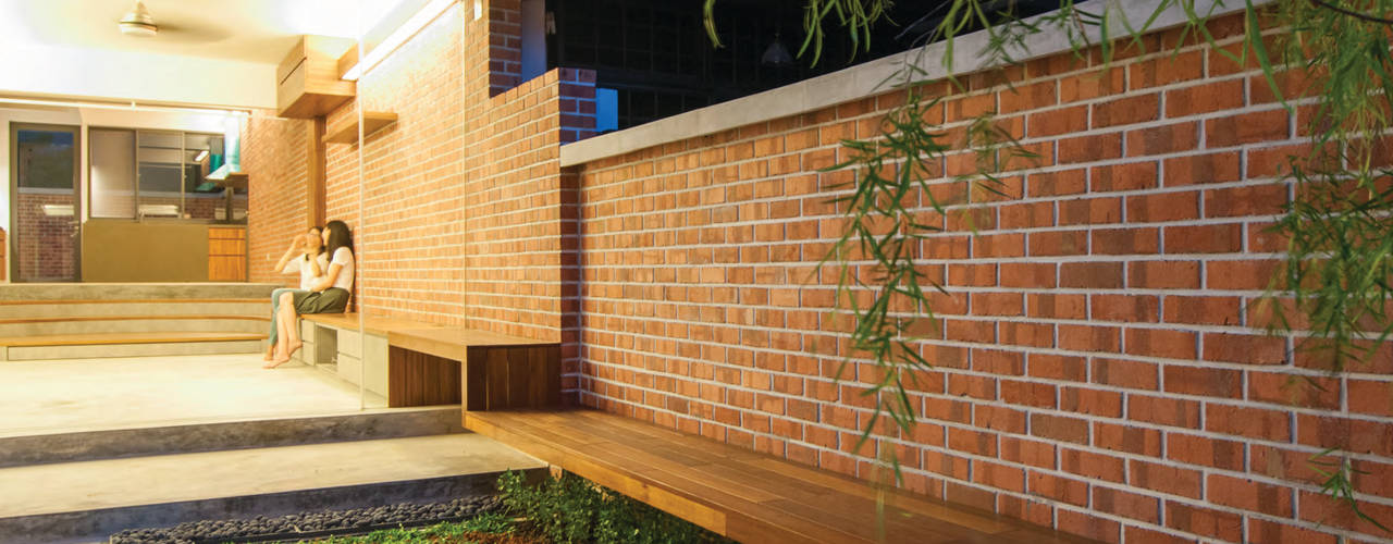 Terrace House at Robin Road, Quen Architects Quen Architects Vườn phong cách châu Á