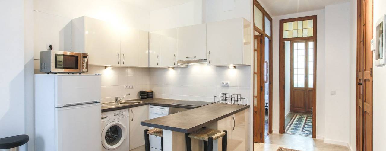 Reforma interior de vivienda piso, Rimolo & Grosso, arquitectos Rimolo & Grosso, arquitectos Kitchen Chipboard